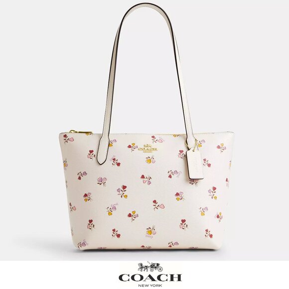 ❤️🌸 Coach Fiona Zip Tote Bag With Heart Print